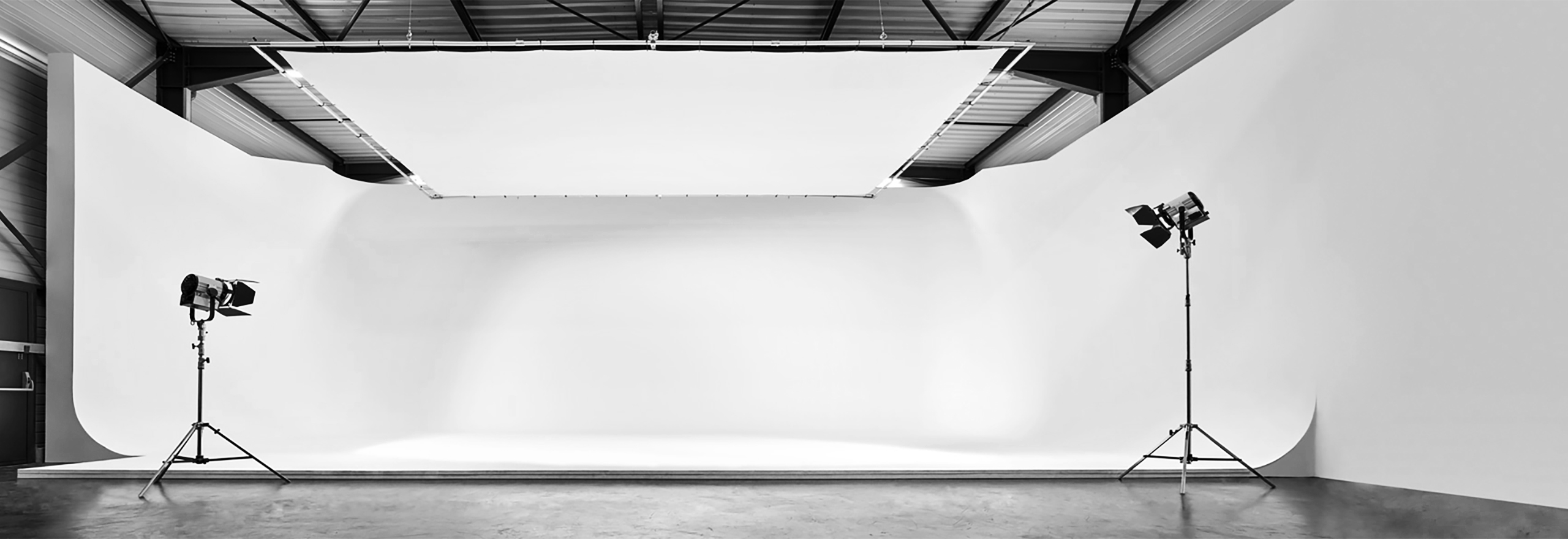 studio cyclorama - Studio photo Auvergne - Photographe professionnel