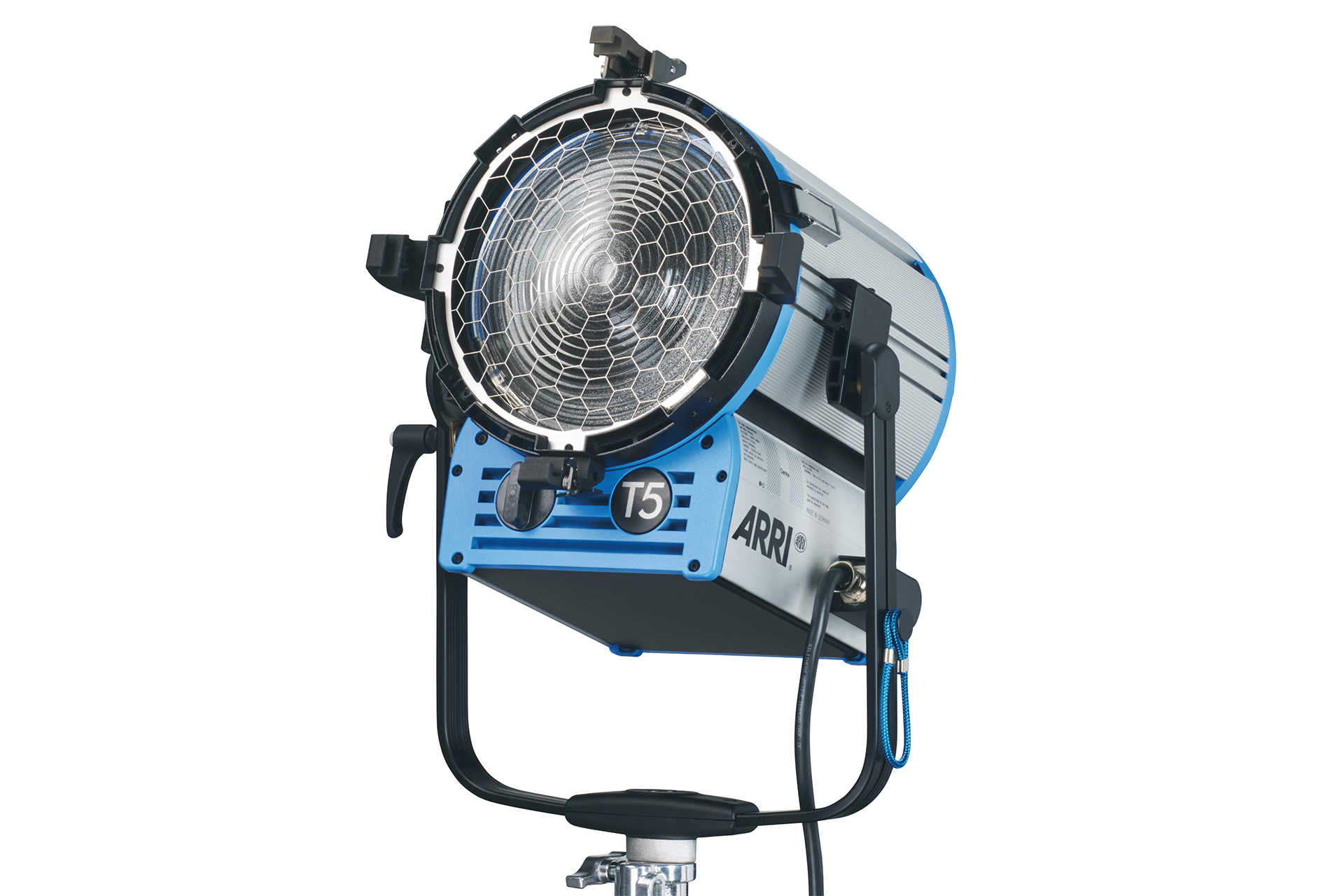 ARRI True Blue ST-5 5KW FRESNEL - Location Riot House Studio